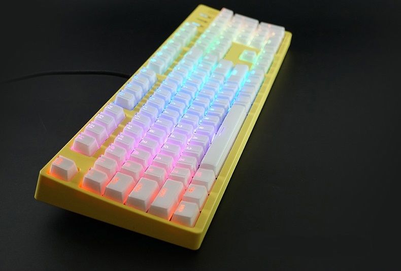 RGB游戏键盘